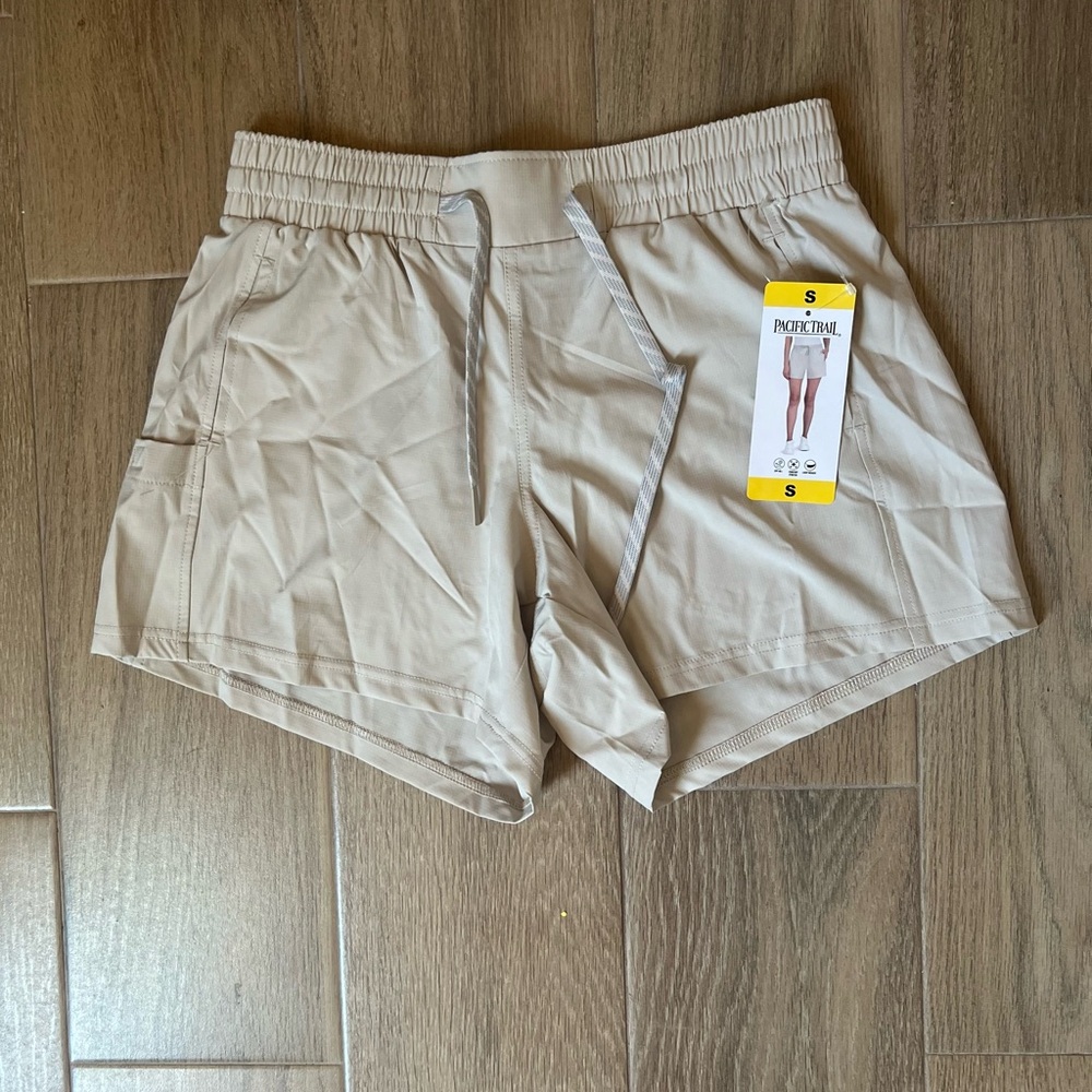 Pacific Trail Khaki Outdoor Shorts NWT